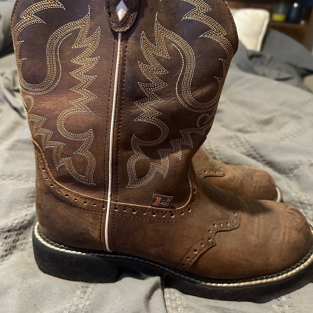 Justin Gypsy  Boots